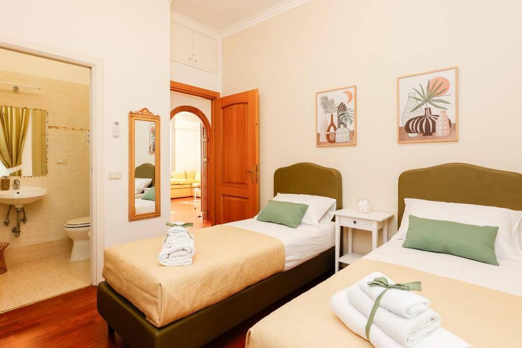Apartment Delizioso Porta Metronia Rom